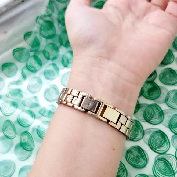 Debanham's Infinite Rhinestone Quartz Classic Watch - Picture 12 of 14